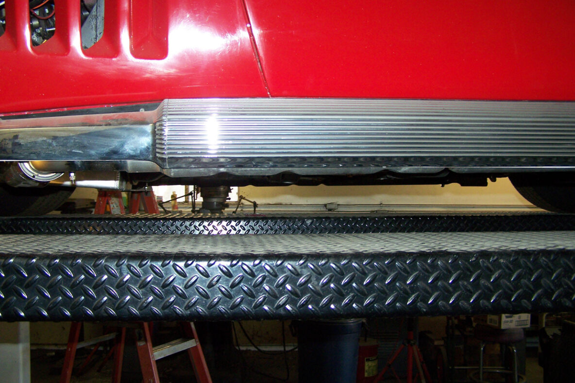 #BBPT-677 - ‘63-’82 CORVETTE BIG BLOCK - SIDE PIPE HEADER - Lemons Headers